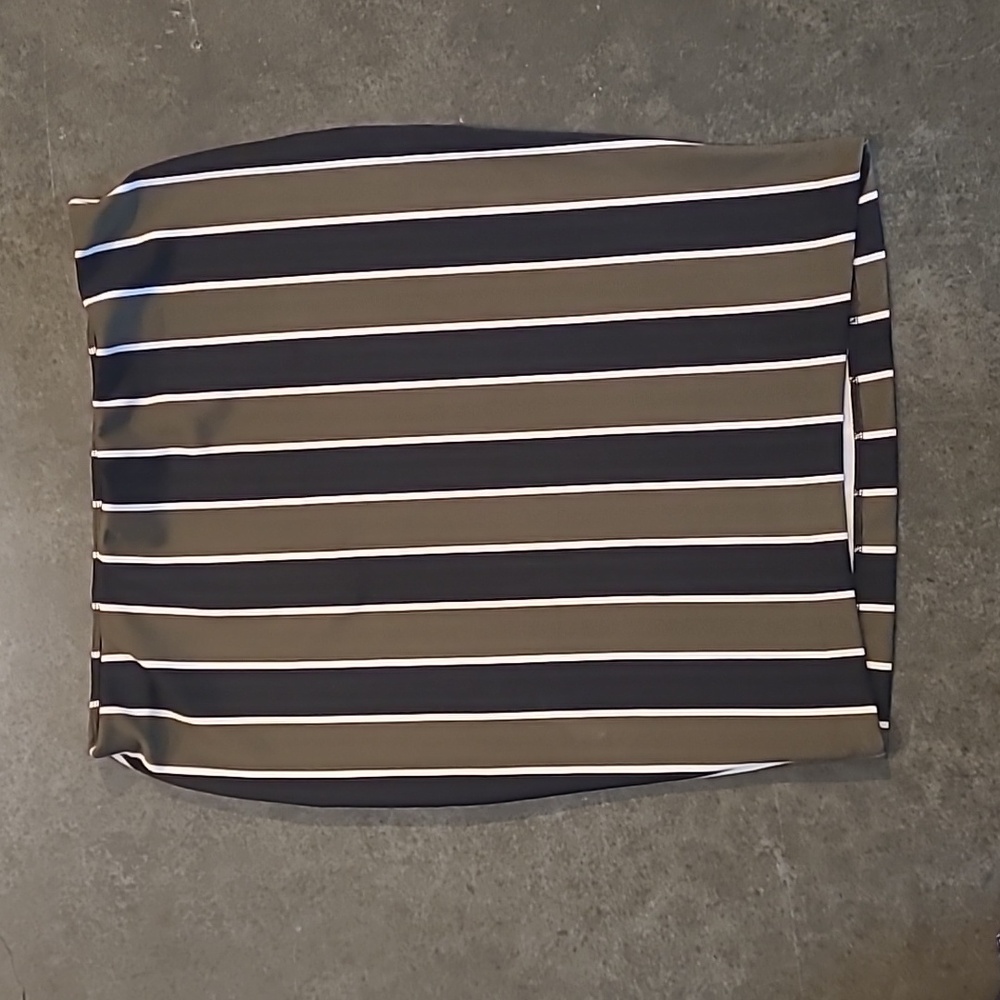 STRIPED DARK GREEN AND BLACK PENCIL SKIRT